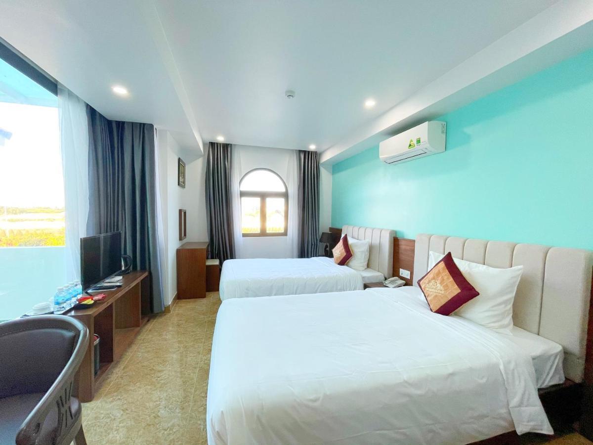 Công Thành Long Beach Cam Lam Extérieur photo